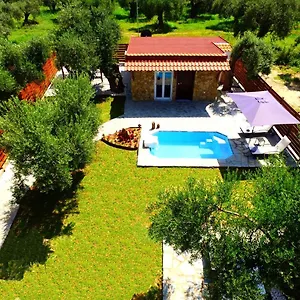  Apartment Salonikiou &